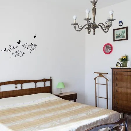 Spacious In With A 200 M² Mountain View Recanati