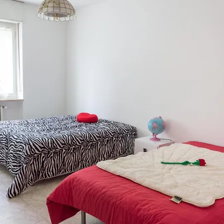 Spacious In With A 200 M² Mountain View Recanati